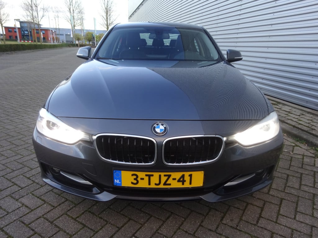BMW 3-serie 316i high executive automaat 1e eigenaar / automaat / xenon / l