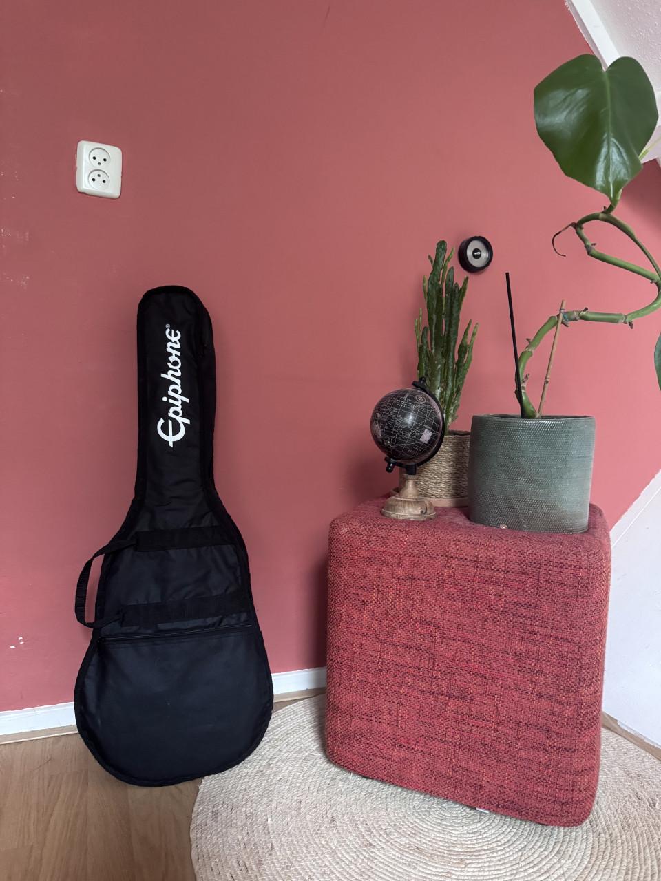 Nieuw. Cordoba Mini klassieke gitaar met tas.