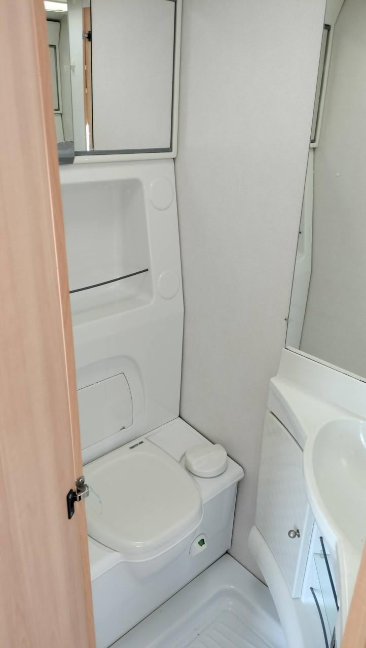 Homecar 35 met mover en voortent