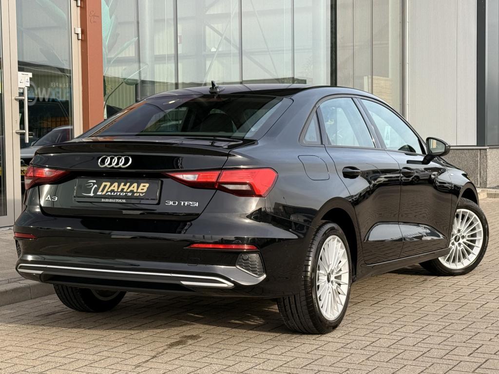Audi A3 limousine 30 tfsi advanced edition | navi | acc | stoelverwarming |