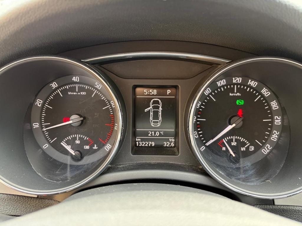 Skoda Superb 2.0 tsi elegance bns