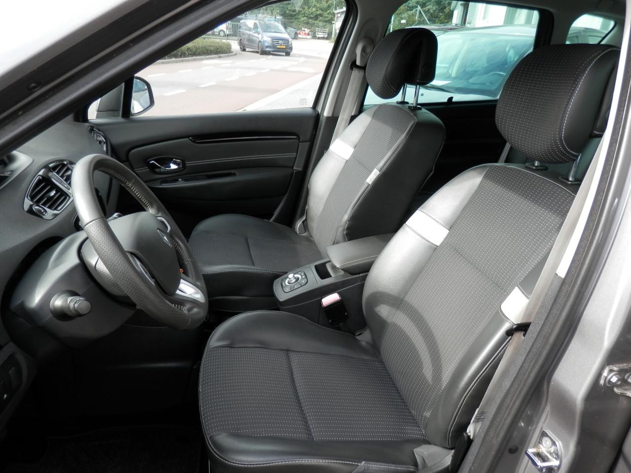 Auto Garant Biedt Aan: Renault Scenic 2.0 Bose Automaat