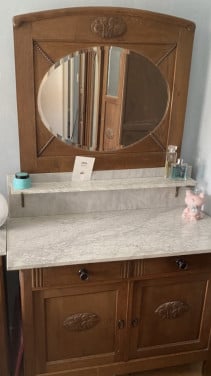 Dressoir met spiegel