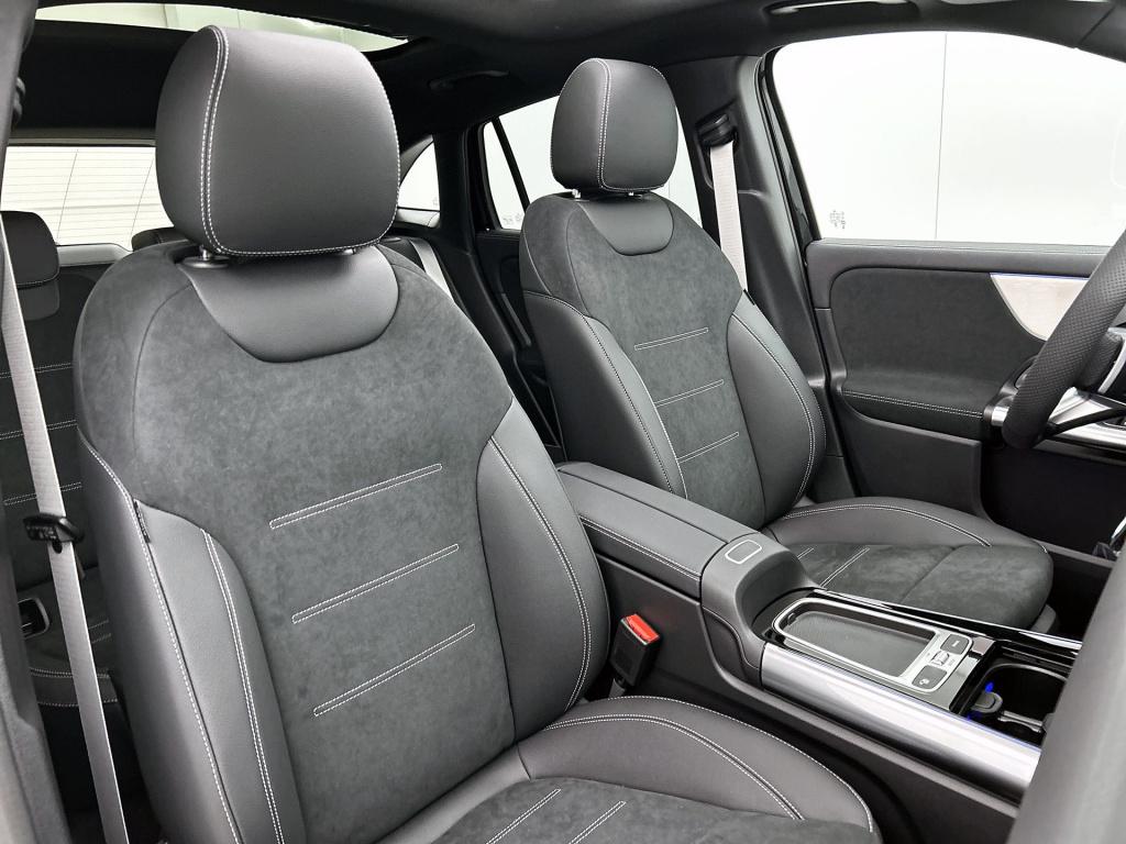 Mercedes-Benz Gla-klasse 250 e 140 year edition | plus pakket | parkeerpakk