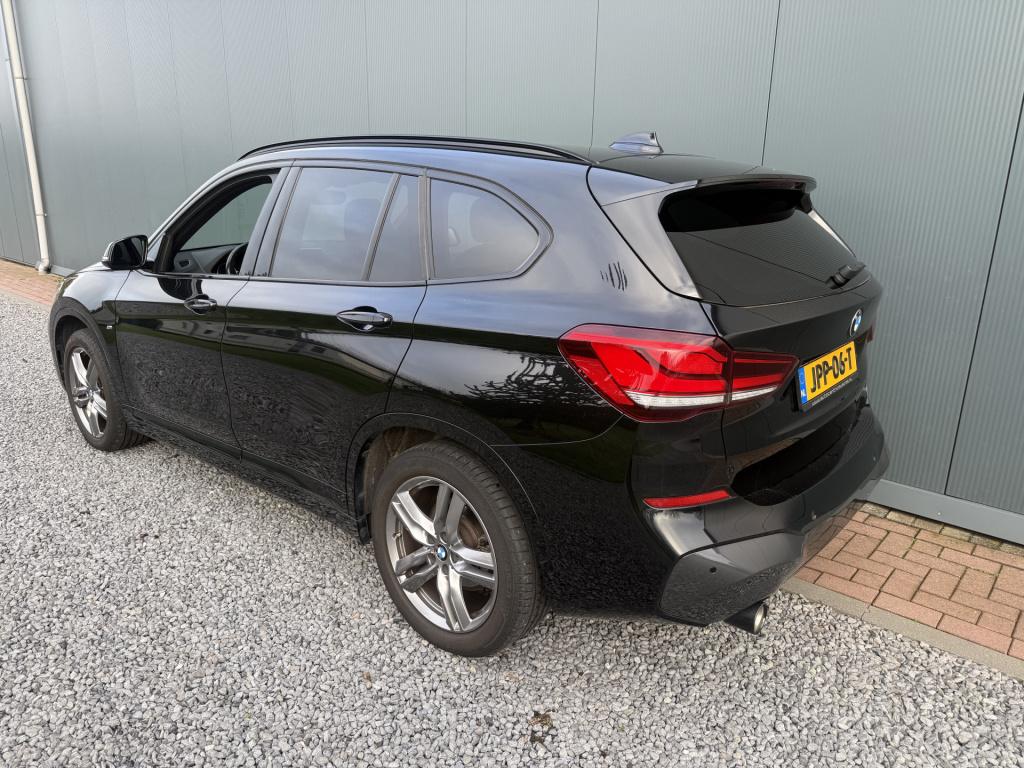 BMW X1 sdrive18i automaat high executive m-sportpakket