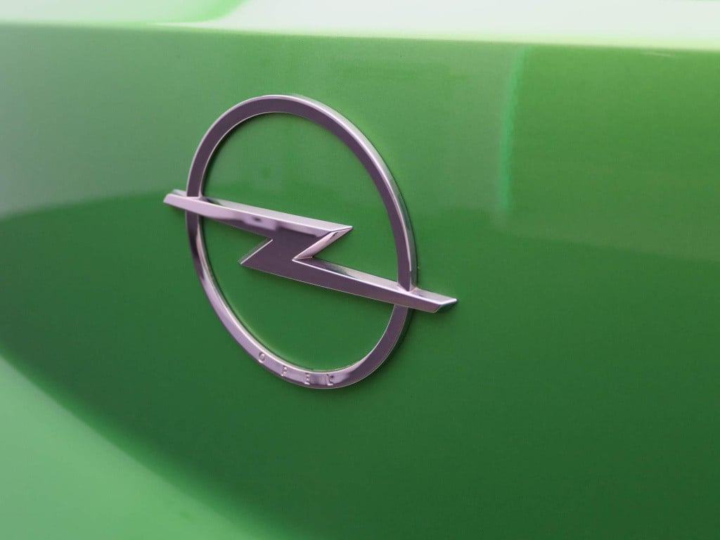 Opel Mokka-e elegance 50-kwh | navi | ecc | pdc | cam | lmv |