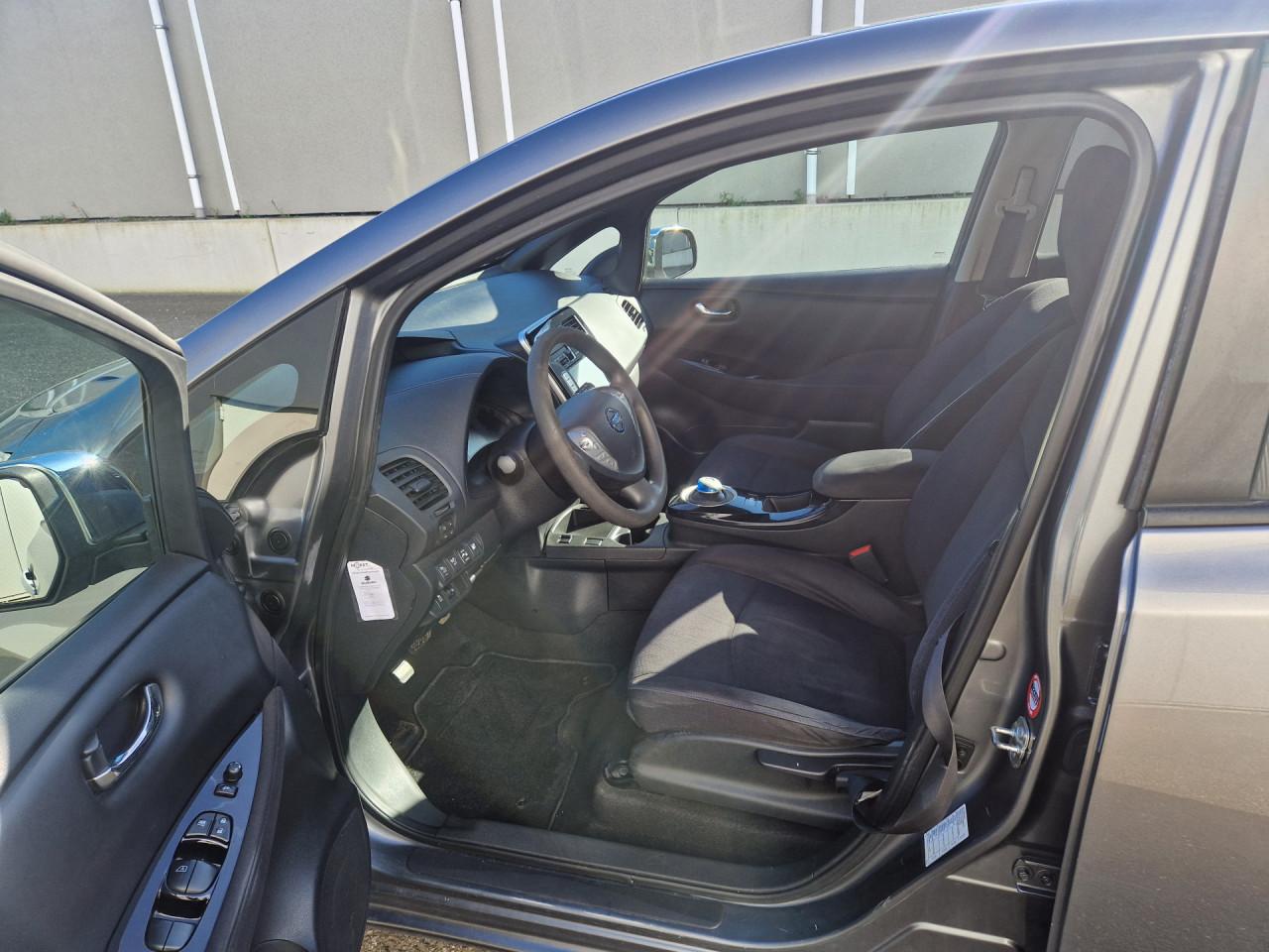 Nissan LEAF Acenta 24 kWh