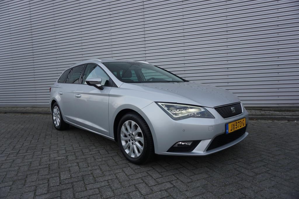 Seat Leon st 1.0 ecotsi style connect climate / navi / cruise / camera / pa