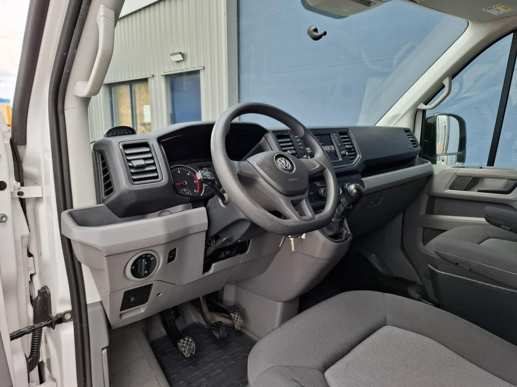Volkswagen Crafter 35 2.0 tdi l3h3 highline airco / cruise controle / navi 