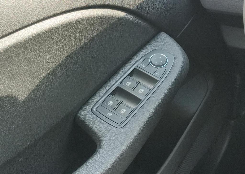 Renault Clio 1.6 e-tech full hybrid 145 evolution - navigatie