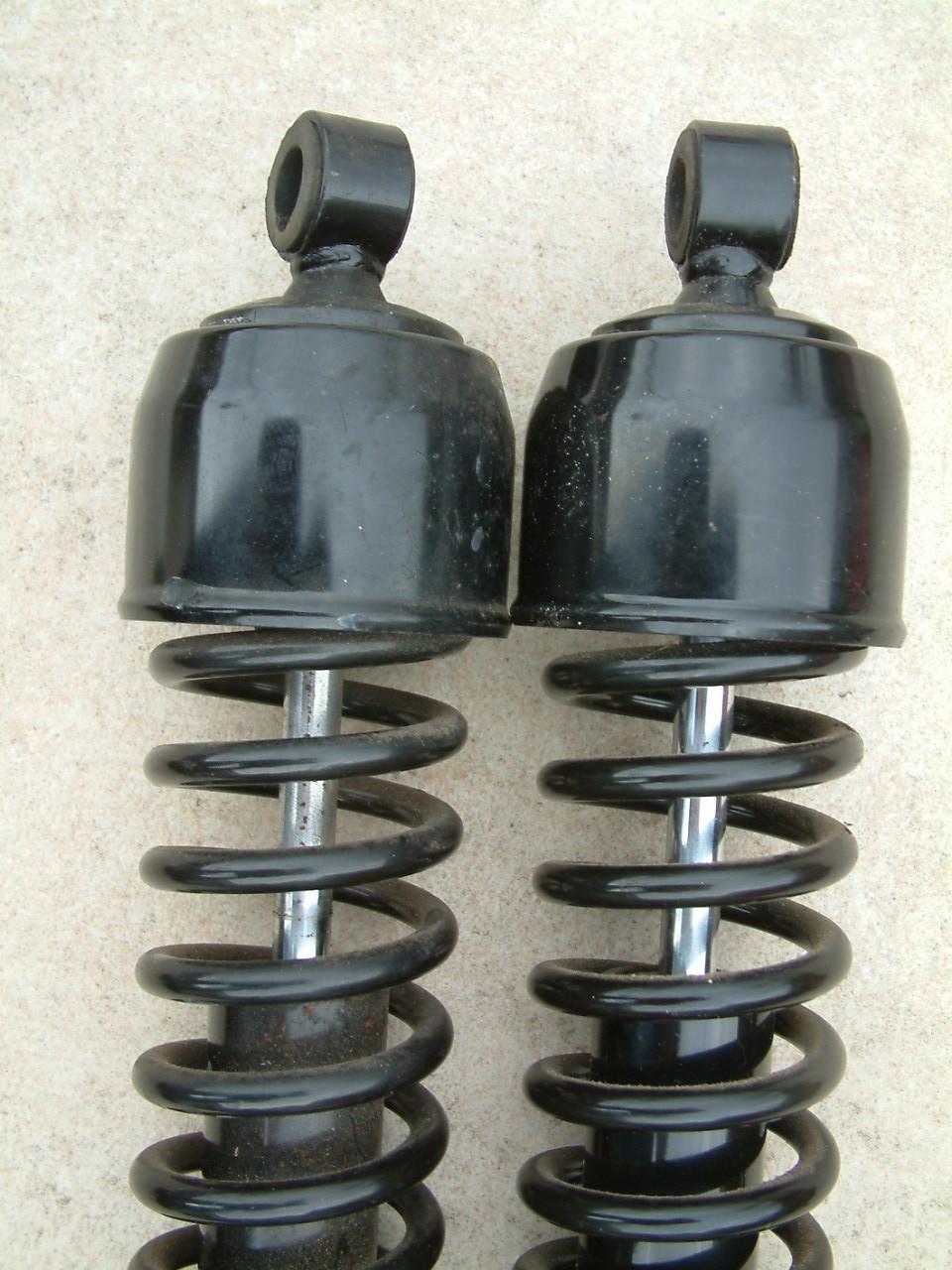 Schokbrekers  ook  koni   34 en 36 cm h o h  en voorvorken  35 -37 -38 mm