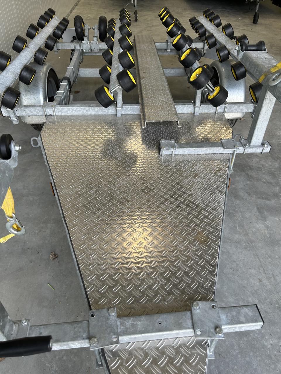 Unieke Double waterscooter/jetski trailer