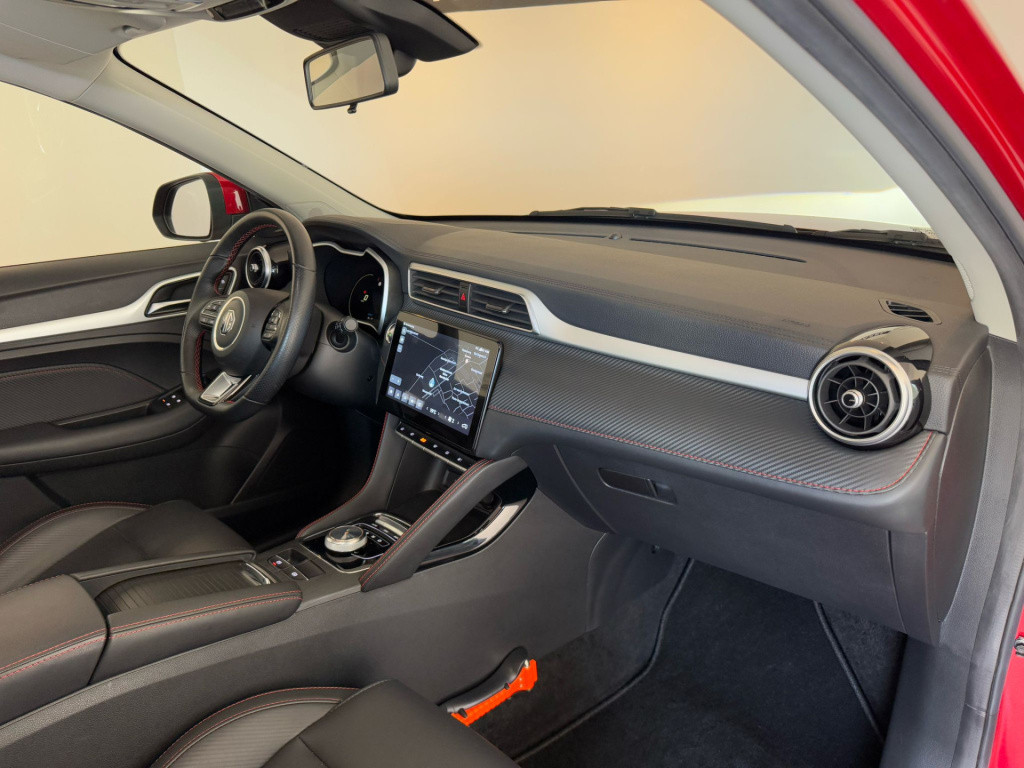 MG Zs-ev standard range luxury 50 kwh
