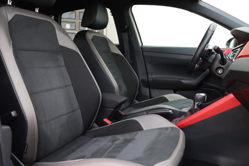 Volkswagen Polo 2.0 tsi gti