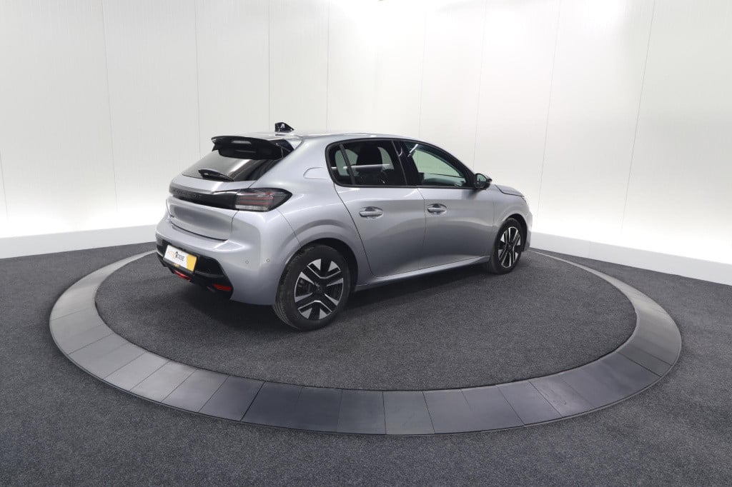 Peugeot 208 puretech 100 allure | 360 camera | dodehoekdetectie | apple car