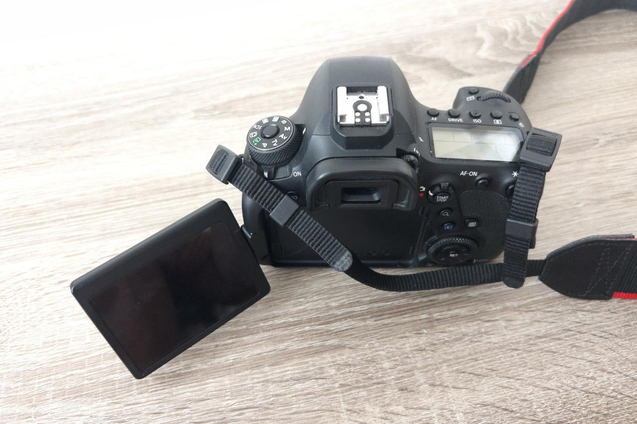 Canon EOS 6D Mark II (Body)