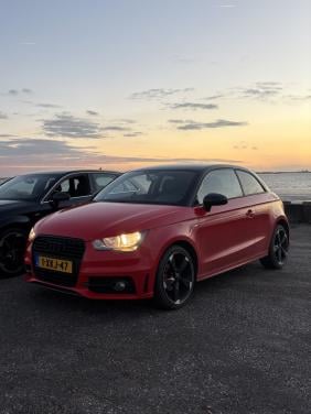 Audi A1 1.2 TFSI Admired S-Line | APK 2027 |