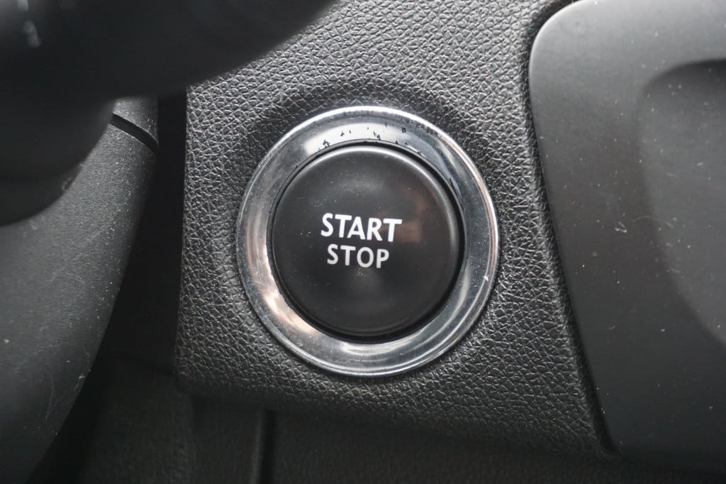 Renault Scenic xmod 1.2 tce bose climate / navi / cruise / stoelverw. / par