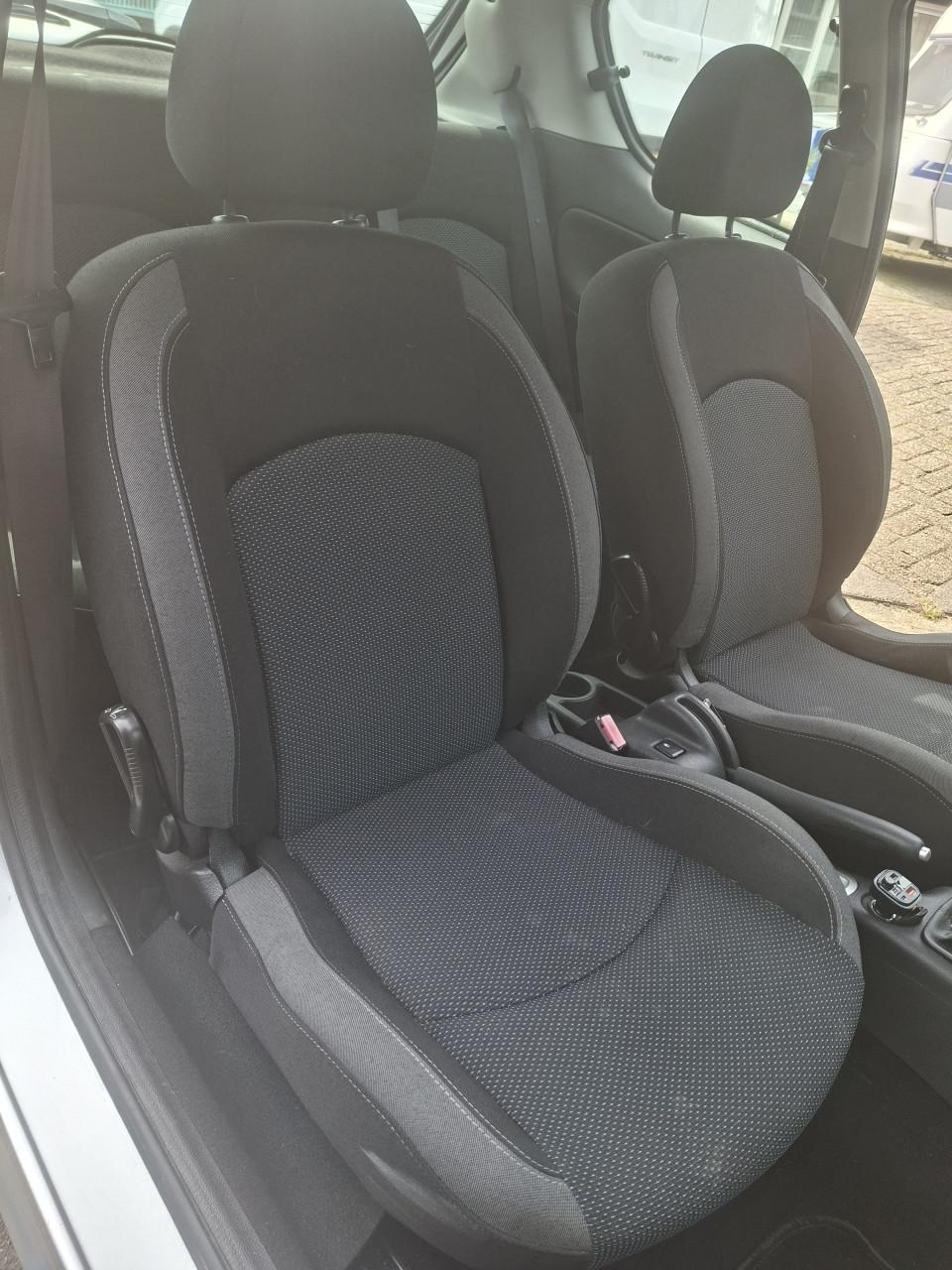 Peugeot 206+