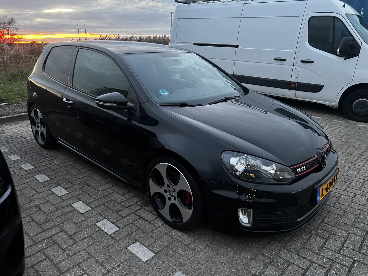 Volkswagen golf gti