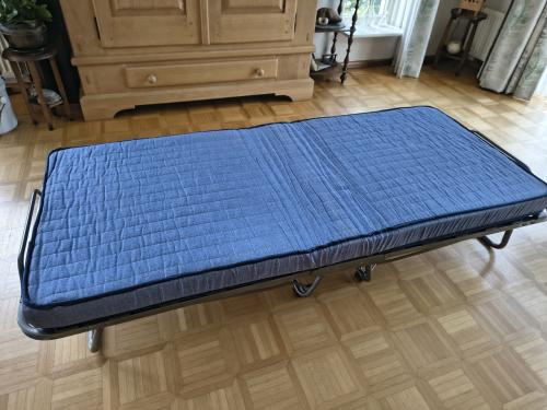 Opvouwbaar bed