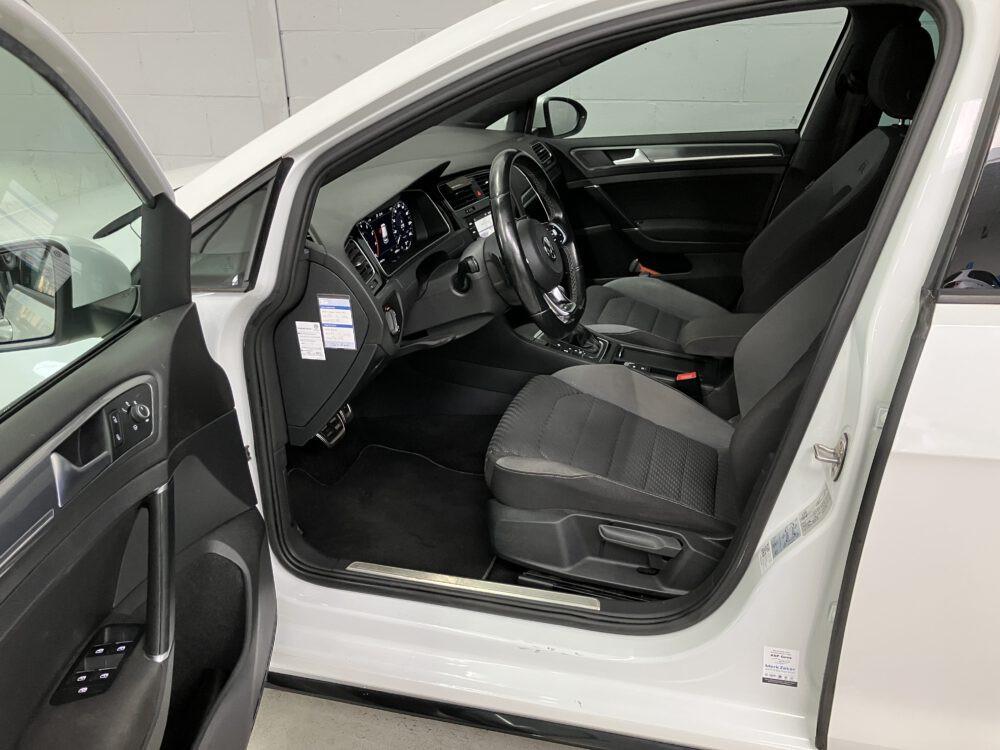 Volkswagen Golf 1.5 TSI Highline Business R