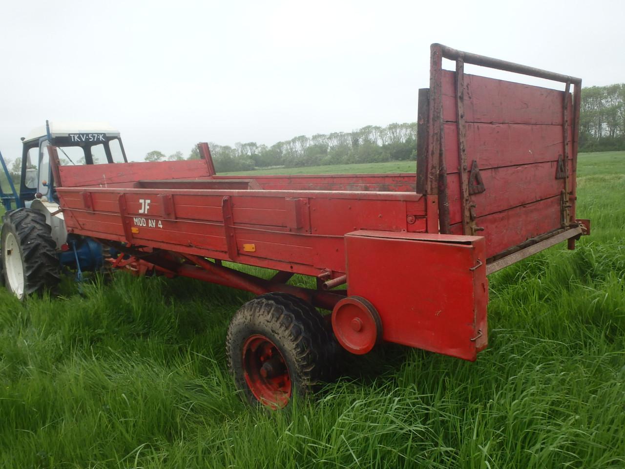 JF AV4 zelf-lossende wagen