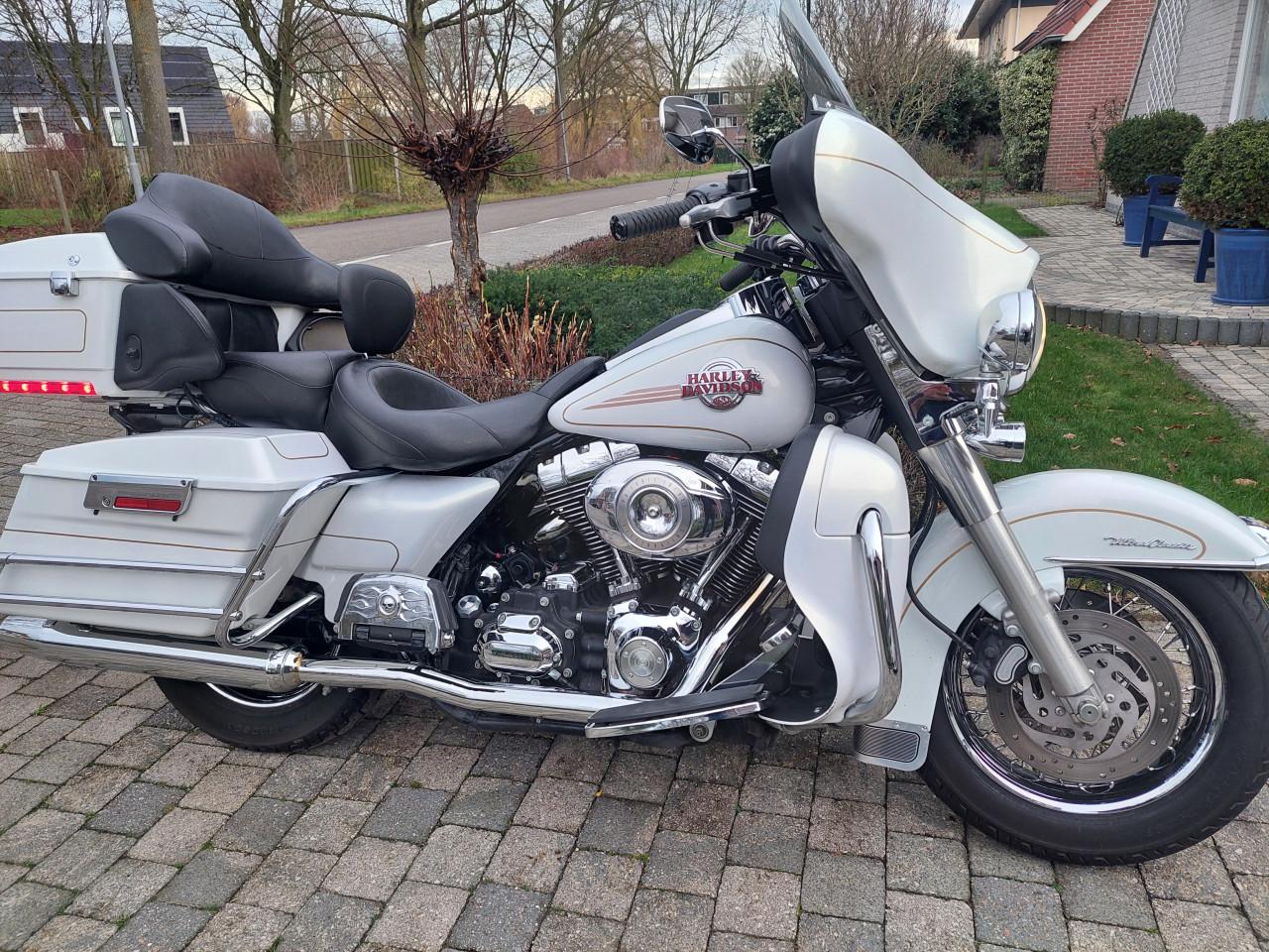 HARLEY-DAVIDSON ULTRA CLASSIC 1600 `07 TOPSTAAT KOOPJE;;