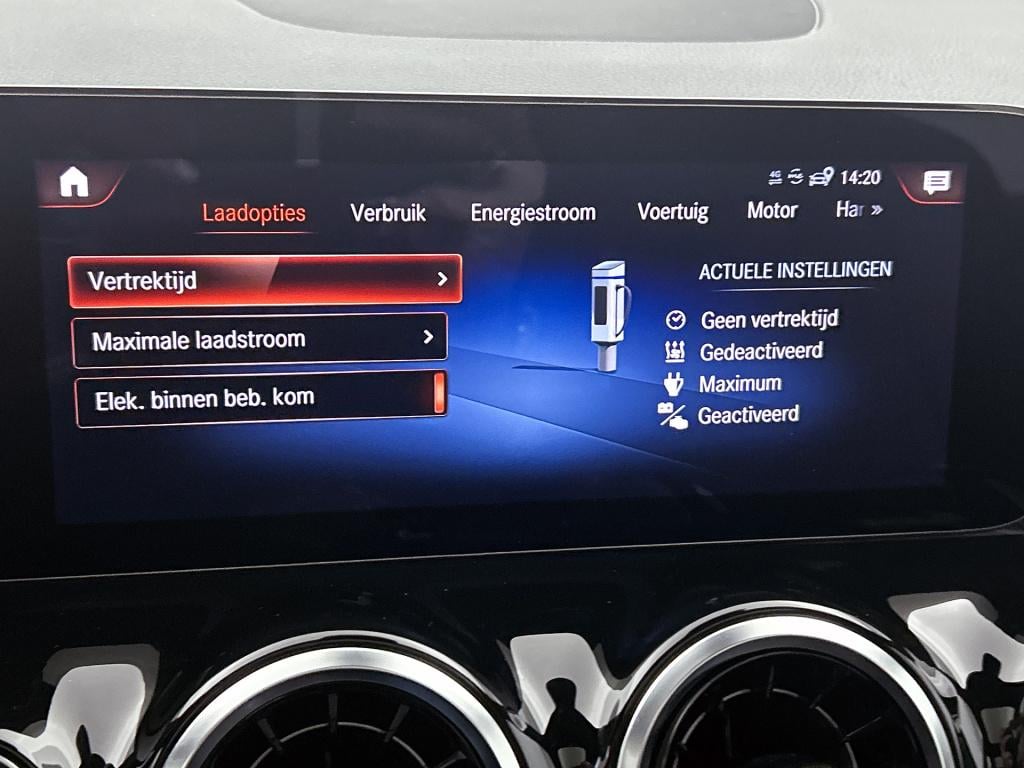 Mercedes-Benz Gla-klasse 250 e plug-in hybride panorama schuif-kanteldak | 