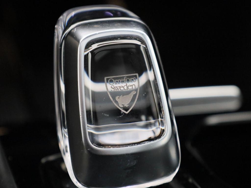 Volvo XC40 1.5 t4 recharge inscription | automaat | panoramadak | apple car