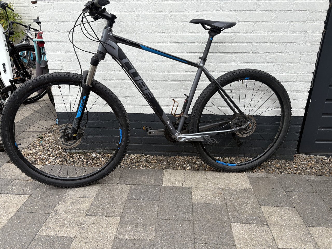 MTB CUBE zwart 29”/ 52cm