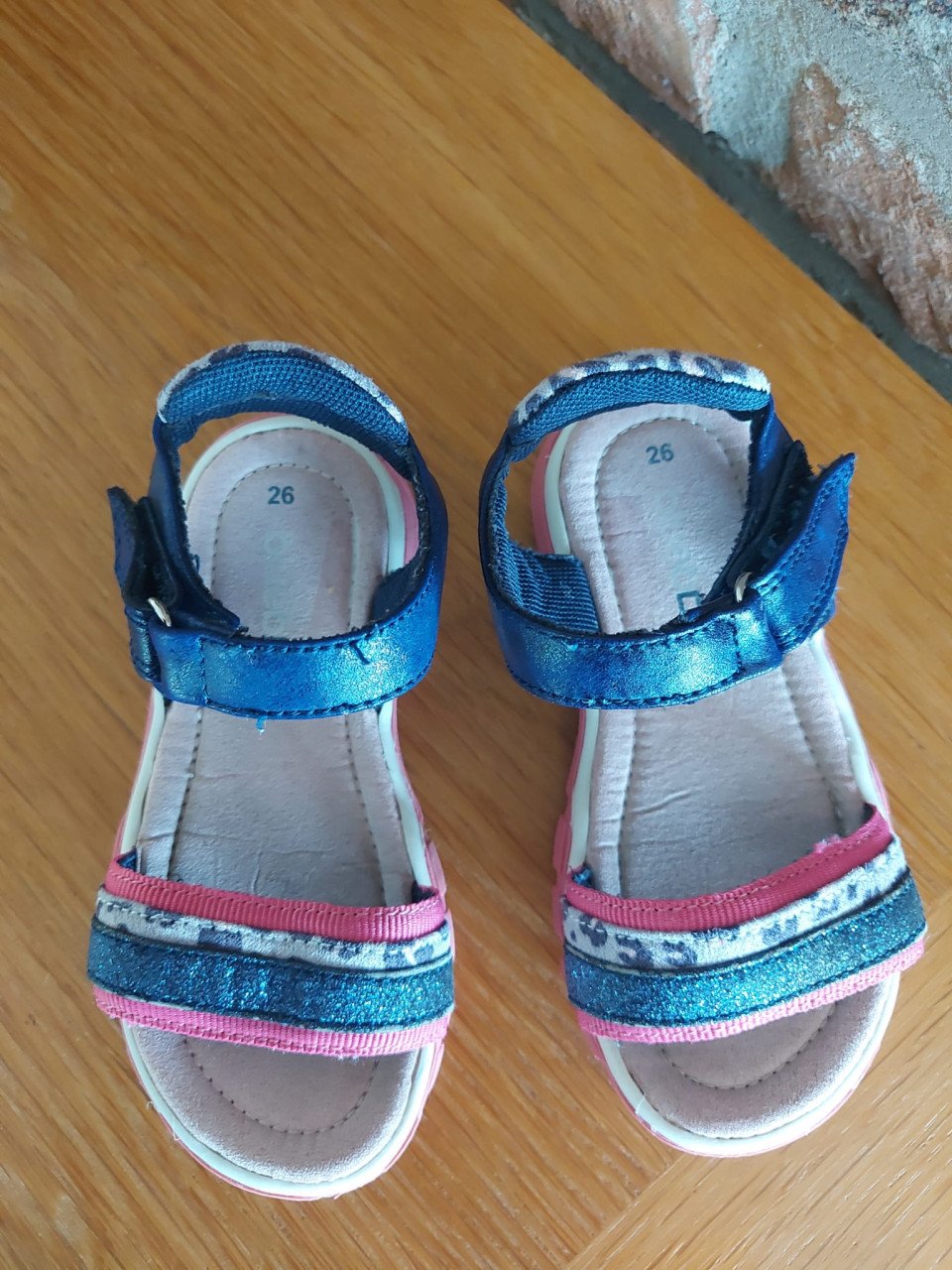Z.g.a.n. blauw roze sandalen (maat 26)