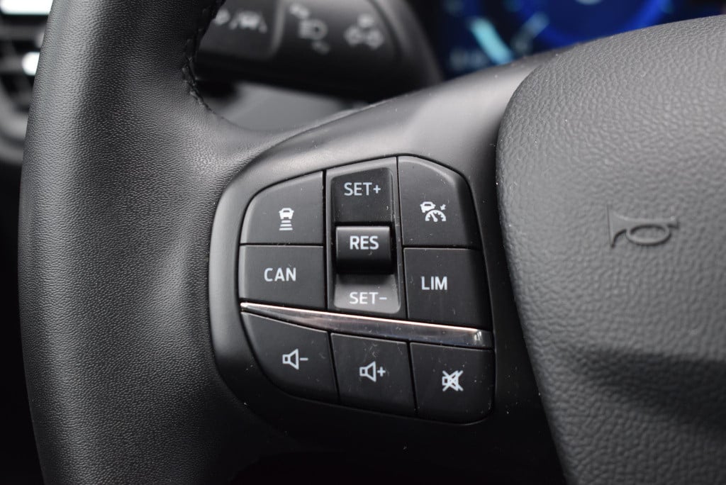 Ford Focus wagon 1.0 ecoboost hybrid active x | climate control | adaptieve