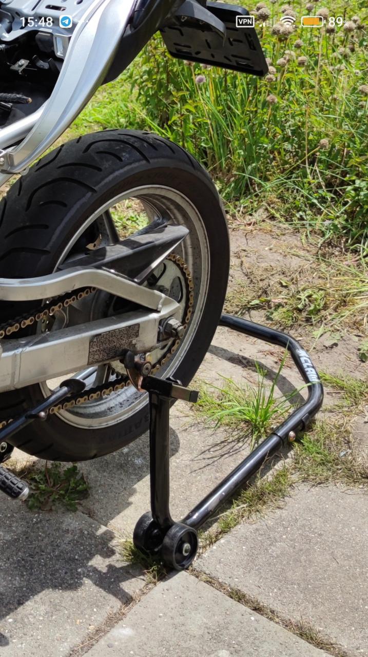 Te koop aangeboden paddock standaard.