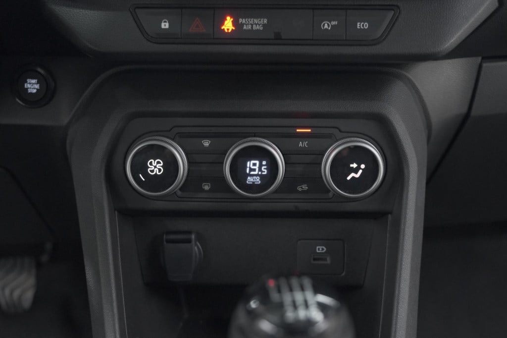 Dacia Sandero Stepway tce 90 expression | camera | dodehoekdetectie | navig