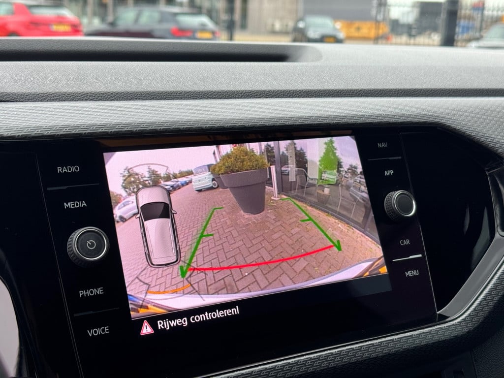 Volkswagen T-cross 1.0 tsi r-line * carplay * camera * 18 inch * nap