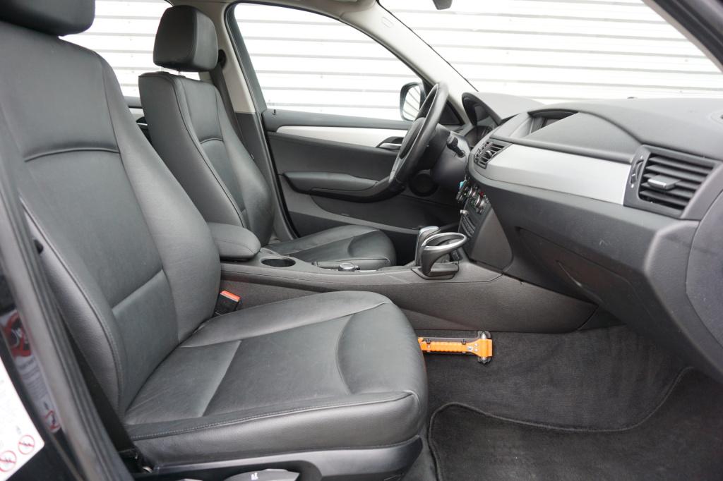 BMW X1 xdrive20d executive automaat - climate / navi / cruise / leder / sto