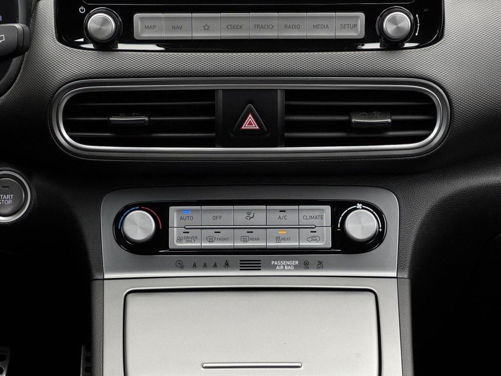 Hyundai Kona ev comfort 64 kwh soh 95% 3-fase lader