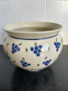 Bunzlau bloempot, Poolsaardewerk