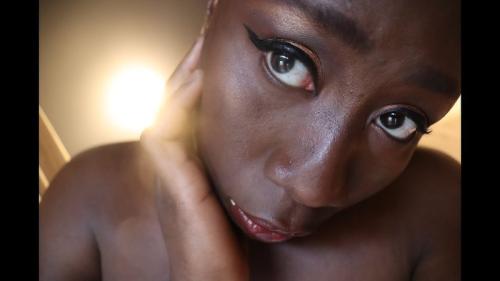 Foto Model Aangeboden