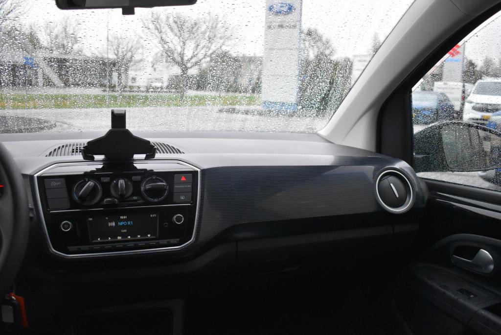Volkswagen UP! 1.0 bmt move up! | radio | airco | automatische verlichting 