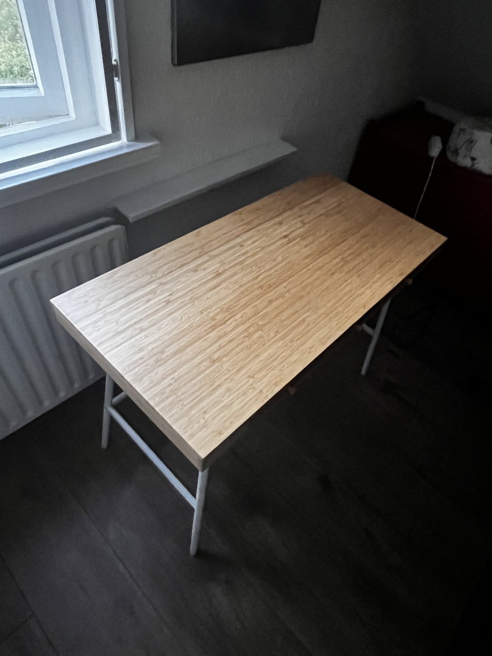 Bureau Lillasen van IKEA. Mooi, stijlvol.
