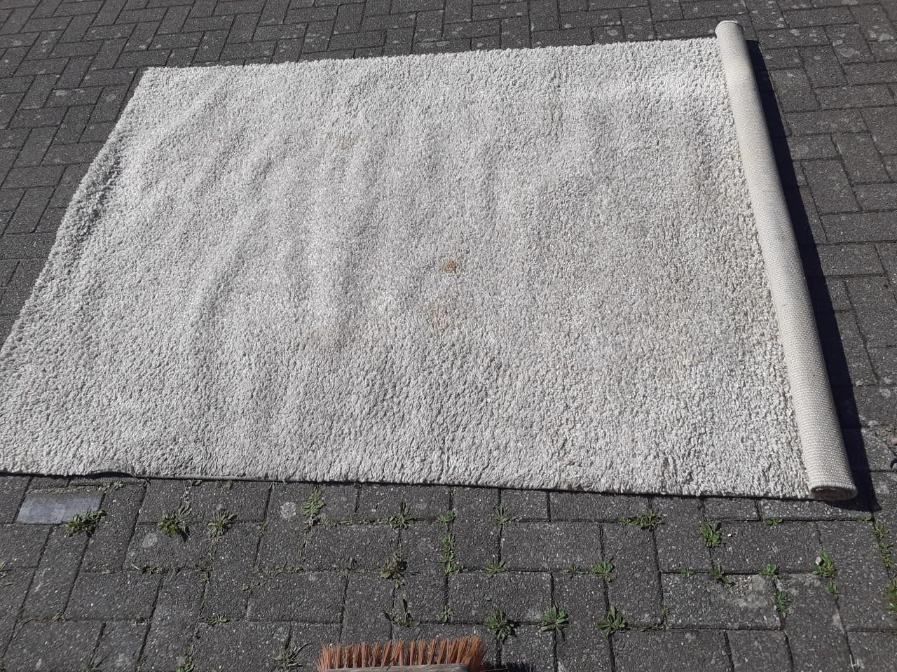 3 x Vloerkleed Beige 140 x 200 ..& 160 x 230...& Beige met werkje