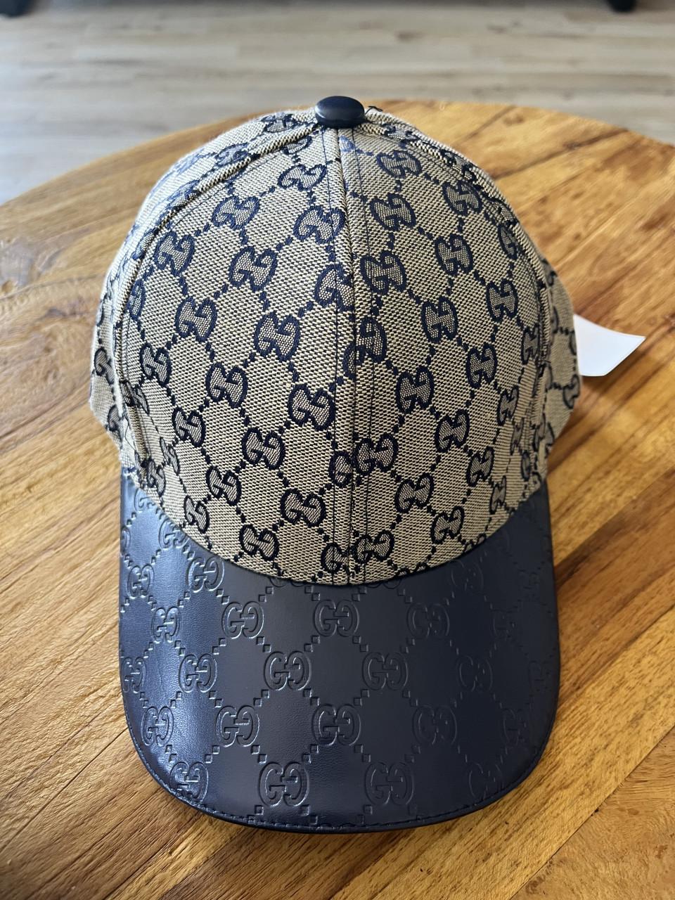 Designer petten