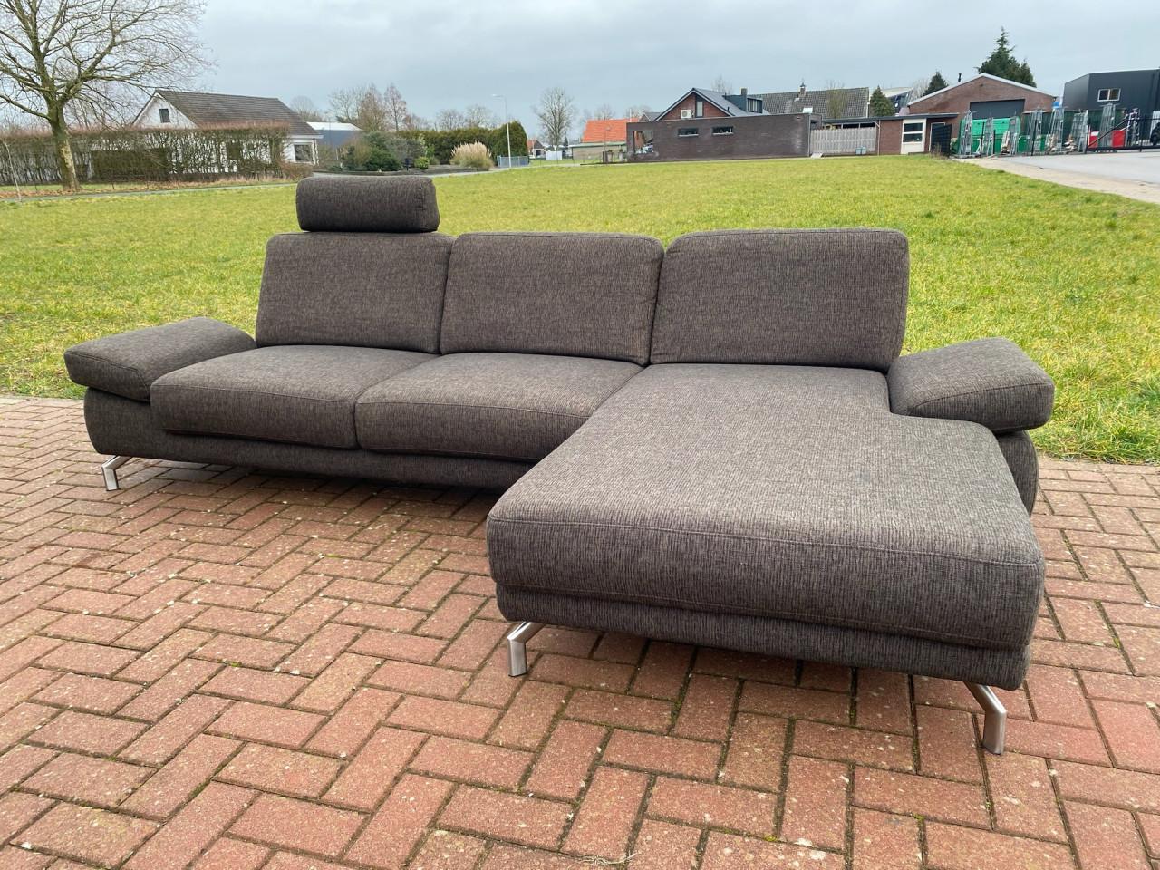 Henders & Hazel Donkerbruine Stoffen Hoekbank-Gratis Levering NL