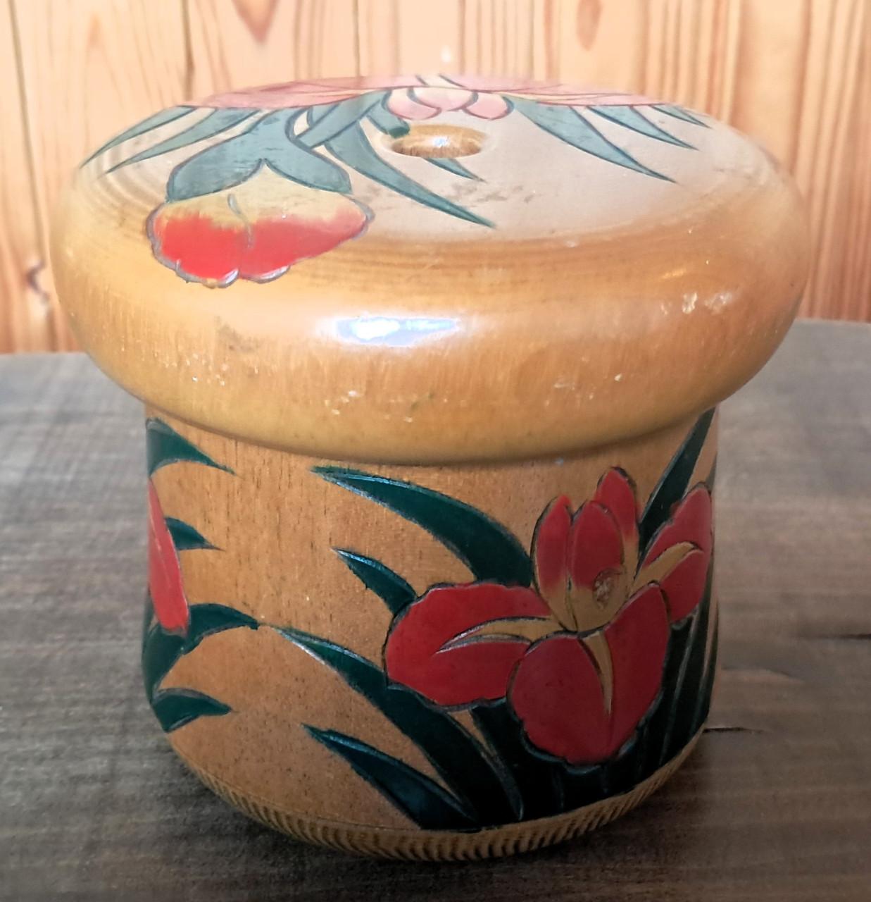 Vintage Amsterdamse school art deco kluwenpot, wolhouder of wolpot