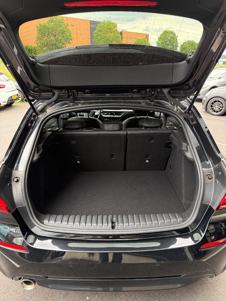 BMW 1 Serie 118i high executive - automaat