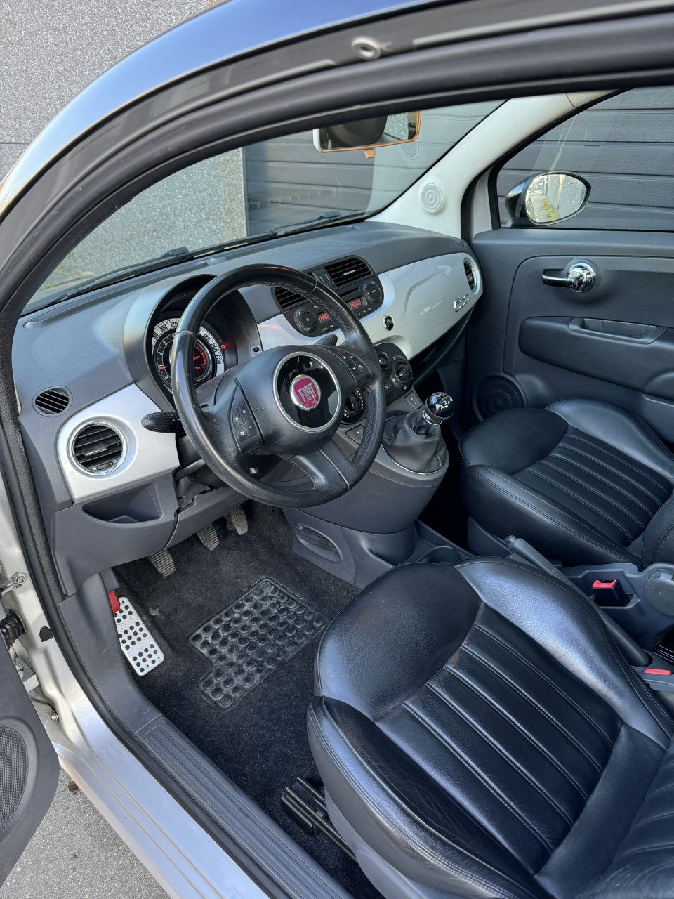 Fiat 500 1.2 Rosa two-tone/Pano 153DKM 2010