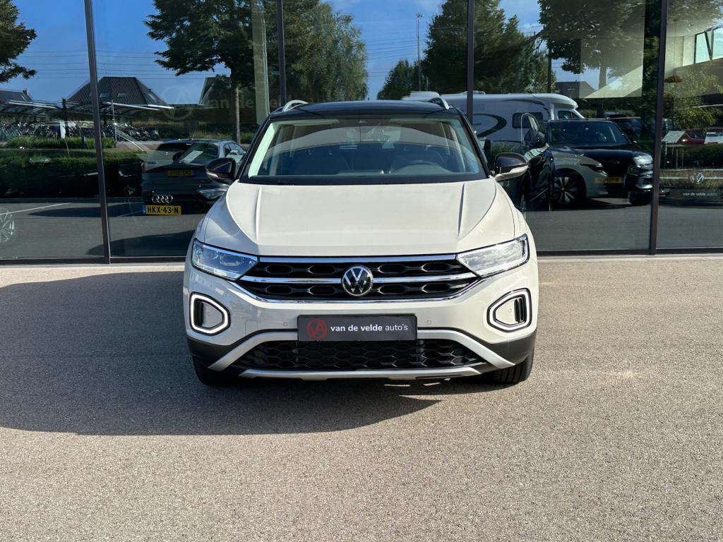 Volkswagen T-roc 1.5 tsi 150pk dsg style carplay | camera | keyless | elek.