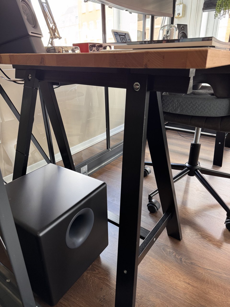 IKEA Bureau 160x80 cm op Schagen – Kabelgoot z.g.a.n.